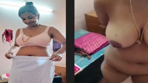Tamil wife opening towel in front of secret lover