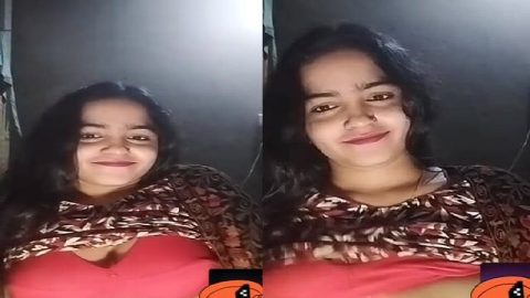 Beautiful maal on whatsapp shows boobs viral video