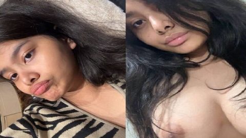 Cute GF fresh boobs showing selfie viral video