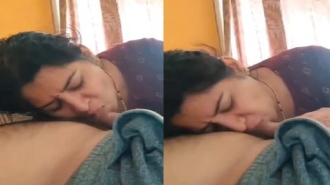 Cute bhabhi sucking dick of devar in viral incest sex