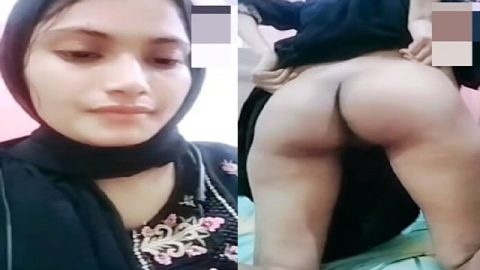 Hijab girl shows pussy and ass on viral live video call