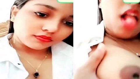 Milky boobs horny GF topless viral call to boyfriend