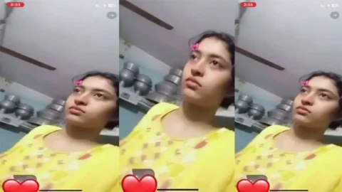 Snapchat Beautiful Girl Showing