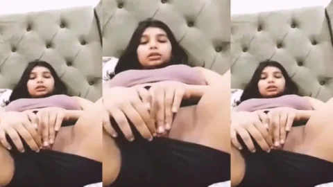 Beautiful Horny Gf Fingering