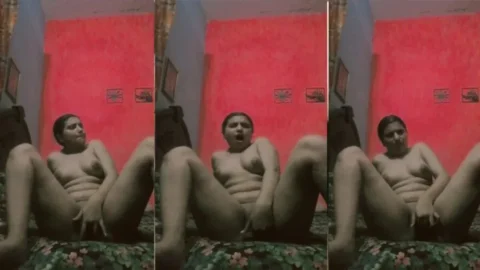 Pakistani Babe Ayesha Masturbating For BF Desi Porn MMS